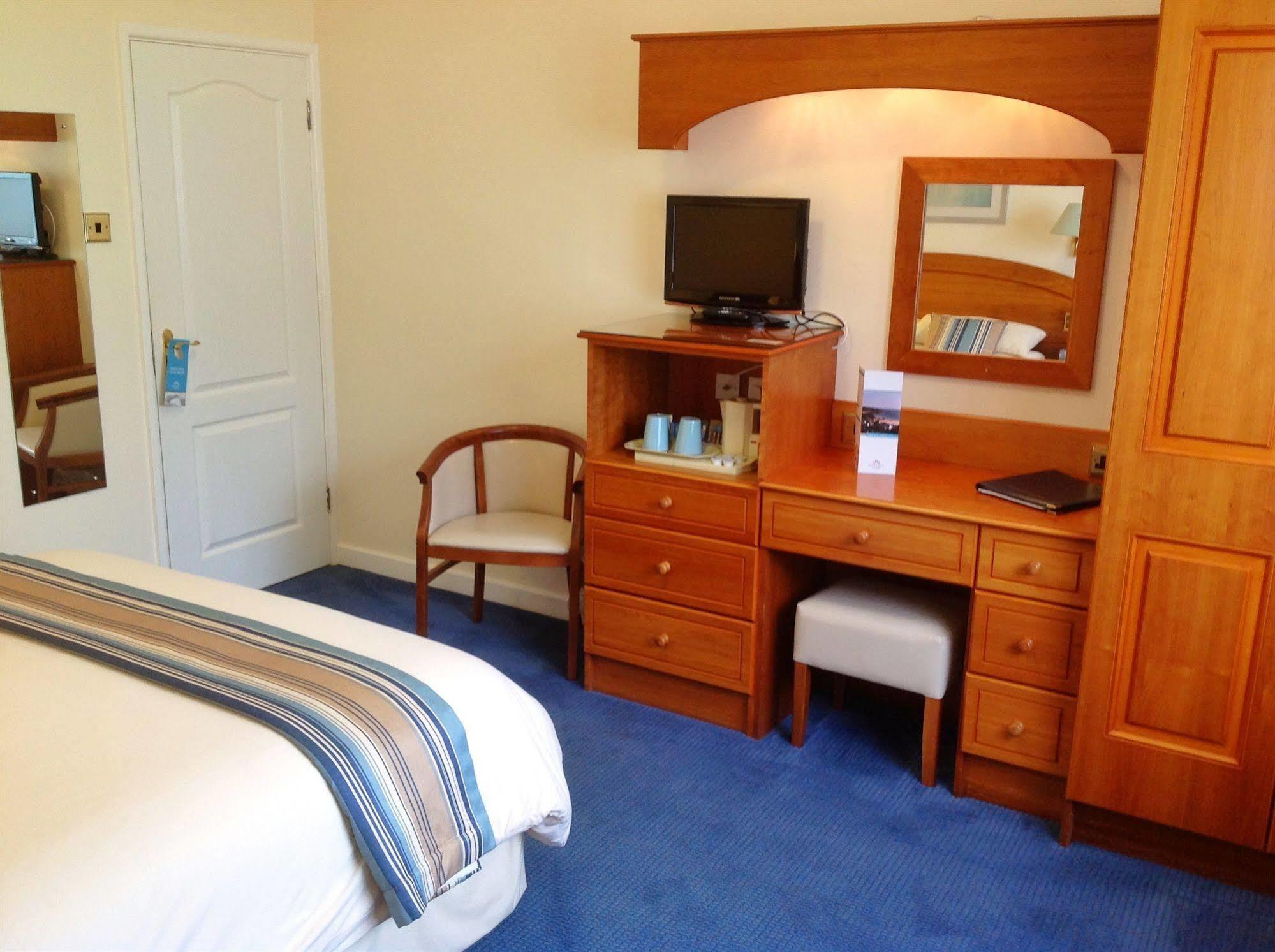 The Windmills Hotel St Brelade Extérieur photo